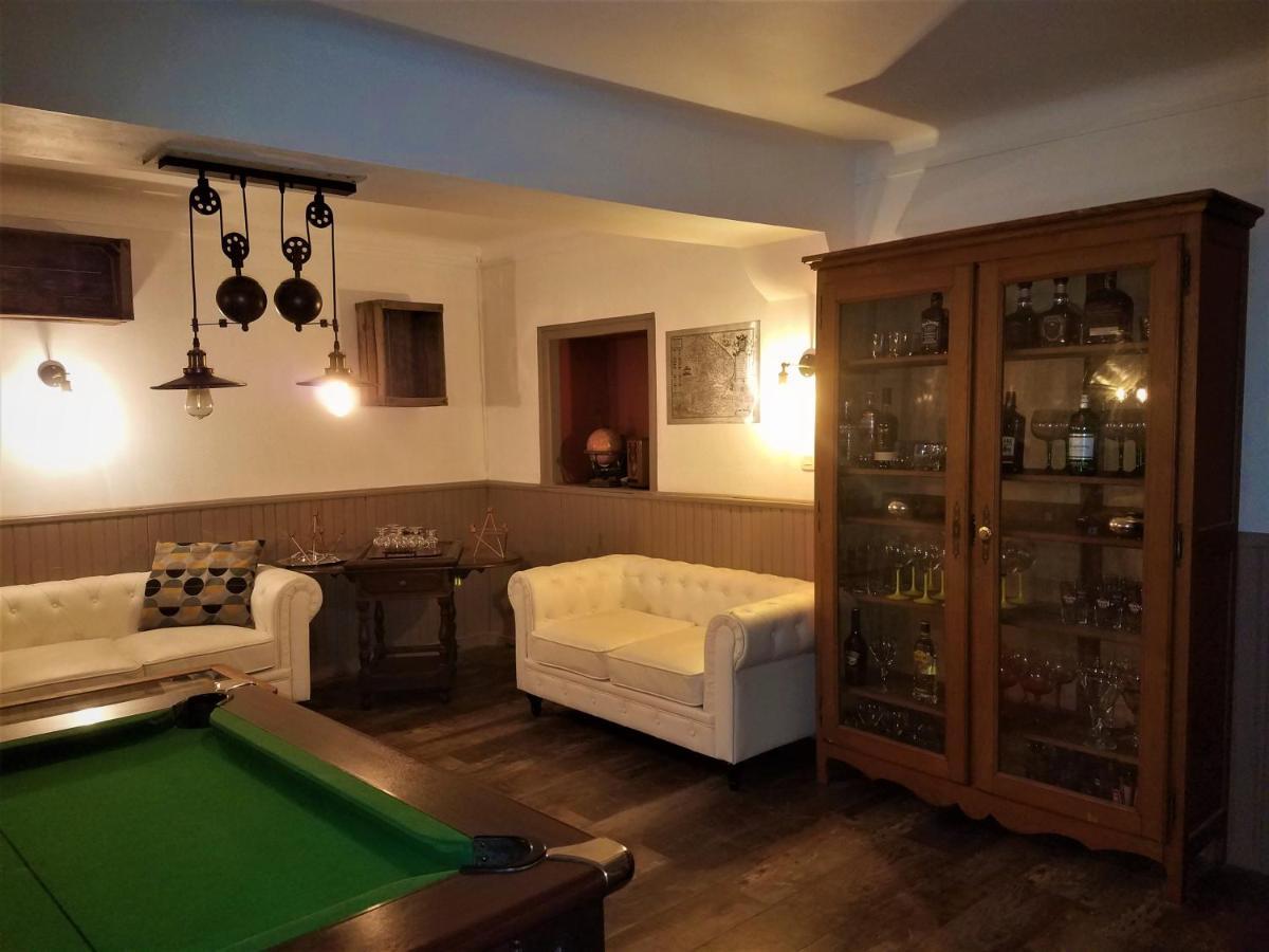 L'Auberge Des Voyageurs Ménigoute Εξωτερικό φωτογραφία